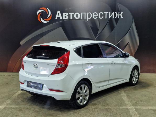Hyundai Solaris I Рестайлинг с пробегом 2014 года, цена 970 000 рублей, 128440 км, хэтчбек, Автокод Объявления