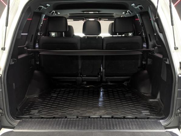Toyota Land Cruiser 200 Series Рестайлинг 2 с пробегом 2019 года, цена 7 550 000 рублей, 132326 км, внедорожник, Автокод Объявления