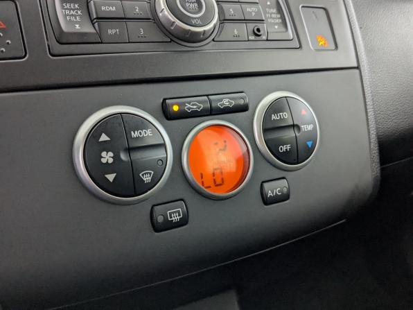 Nissan Tiida I Рестайлинг с пробегом 2011 года, цена 775 000 рублей, 161657 км, хэтчбек, Автокод Объявления