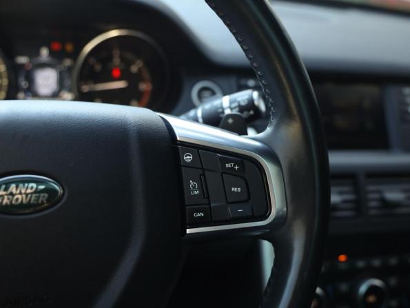 Land Rover Discovery Sport I с пробегом 2017 года, цена 2 349 000 рублей, 128780 км, внедорожник, Автокод Объявления