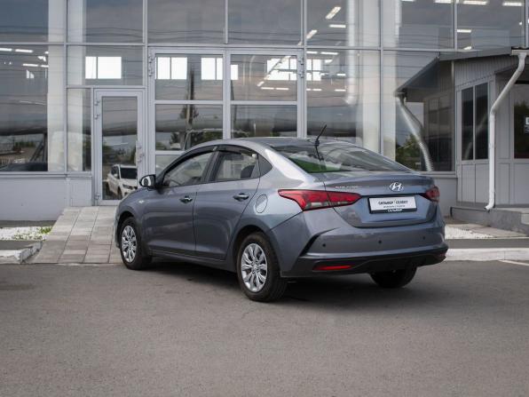 Hyundai Solaris II Рестайлинг с пробегом 2021 года, цена 1 350 000 рублей, 148762 км, седан, Автокод Объявления