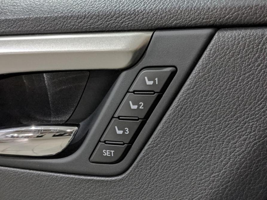 Lexus RX IV Рестайлинг Химки  - изображение 28