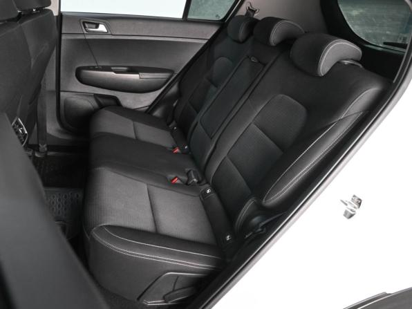 Kia Sportage IV Рестайлинг с пробегом 2021 года, цена 2 675 000 рублей, 88351 км, внедорожник, Автокод Объявления