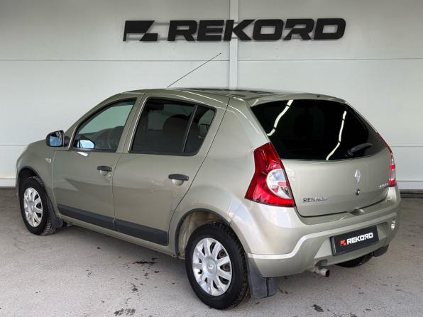 Renault Sandero I с пробегом 2012 года, цена 529 000 рублей, 128390 км, хэтчбек, Автокод Объявления