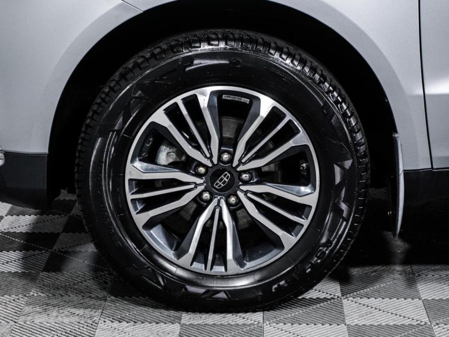 Geely Emgrand X7 I Рестайлинг 2 Москва  - изображение 15