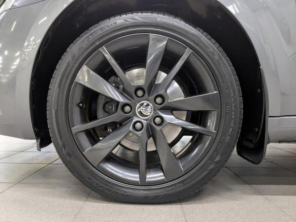 Skoda Octavia III (A7) Рестайлинг с пробегом 2019 года, цена 1 850 000 рублей, 137273 км, лифтбек, Автокод Объявления