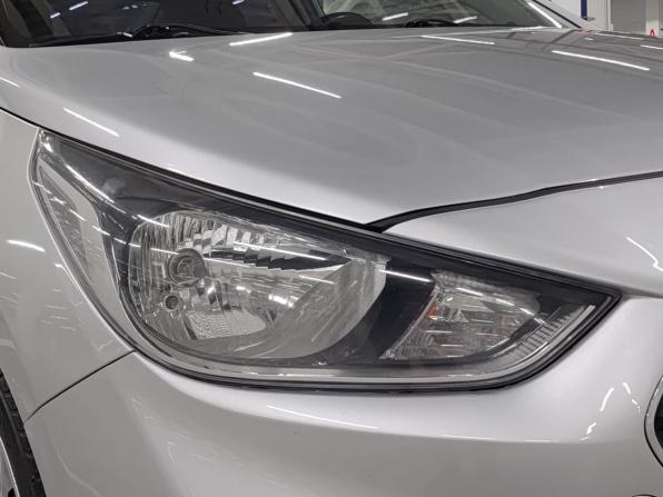 Hyundai Solaris II с пробегом 2018 года, цена 975 000 рублей, 217232 км, седан, Автокод Объявления