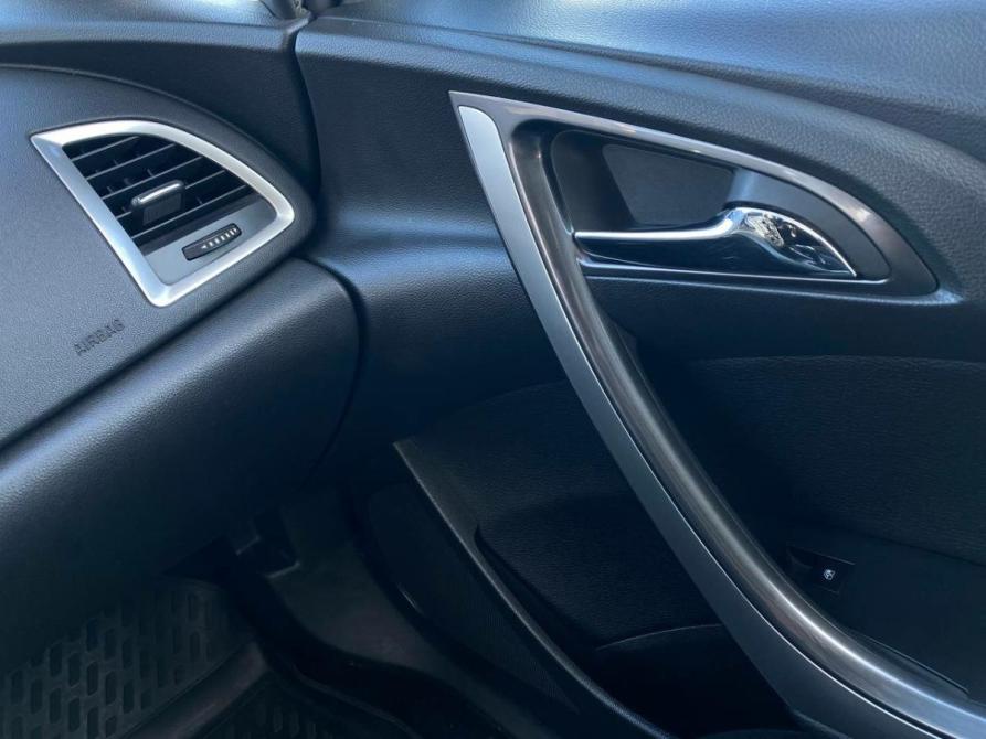 Opel Astra J Рестайлинг Тверь  - изображение 20