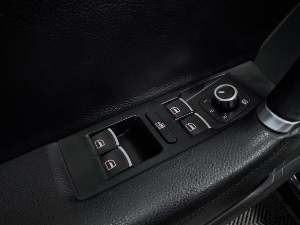 Volkswagen Passat B7 с пробегом 2013 года, цена 1 340 000 рублей, 207740 км, седан, Автокод Объявления