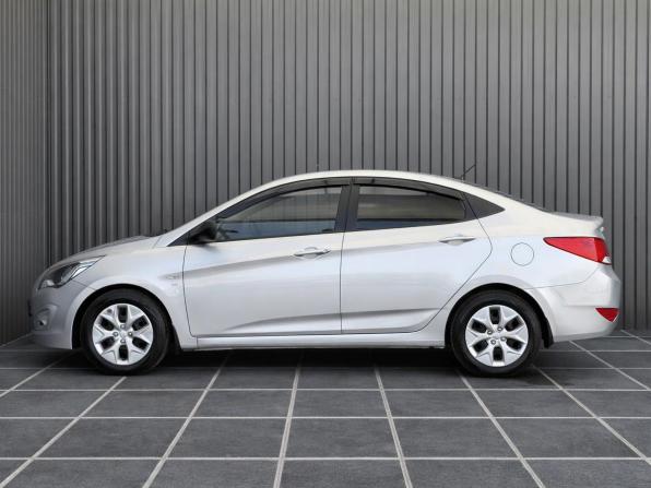 Hyundai Solaris I Рестайлинг с пробегом 2015 года, цена 947 000 рублей, 186332 км, седан, Автокод Объявления