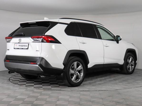 Toyota RAV4 V (XA50) с пробегом 2021 года, цена 3 497 000 рублей, 123480 км, внедорожник, Автокод Объявления