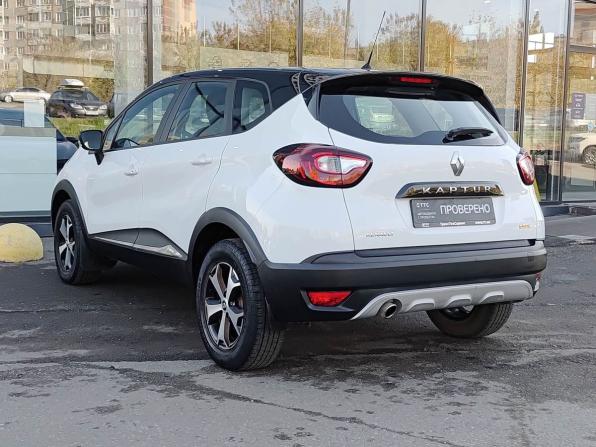 Renault Kaptur I с пробегом 2018 года, цена 1 782 000 рублей, 77395 км, внедорожник, Автокод Объявления