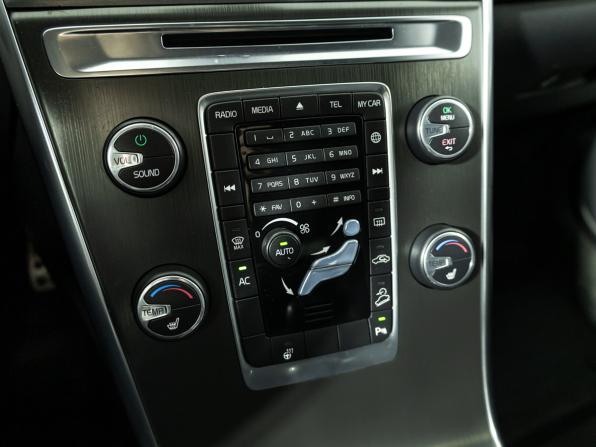 Volvo XC60 I Рестайлинг с пробегом 2014 года, цена 1 699 900 рублей, 236222 км, внедорожник, Автокод Объявления