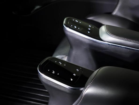GAC Trumpchi M8 II с пробегом 2023 года, цена 3 453 343 рубля, 128155 км, минивэн, Автокод Объявления