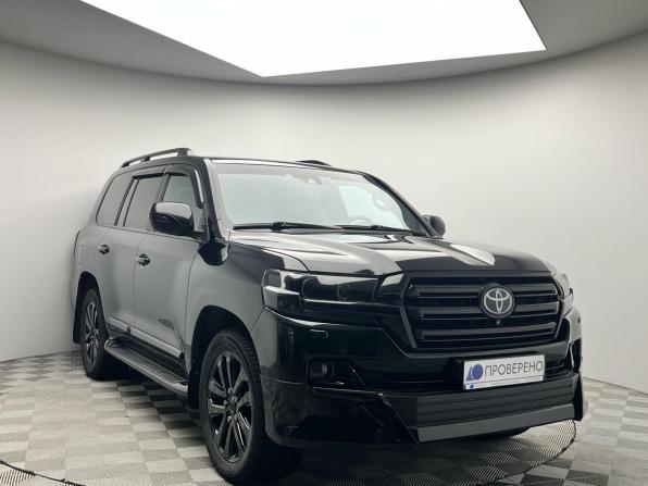 Toyota Land Cruiser 200 Series Рестайлинг 2 с пробегом 2018 года, цена 6 425 000 рублей, 153776 км, внедорожник, Автокод Объявления