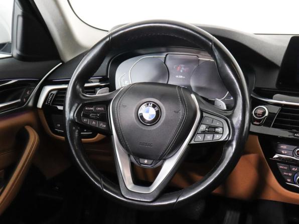 BMW 5 серии VII (G30/G31/G38) Рестайлинг с пробегом 2021 года, цена 4 497 000 рублей, 108959 км, седан, Автокод Объявления