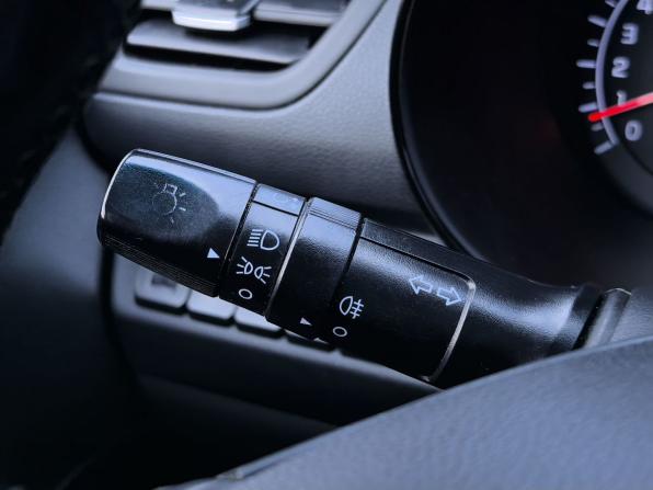 Kia Rio III Рестайлинг с пробегом 2015 года, цена 949 000 рублей, 142233 км, седан, Автокод Объявления