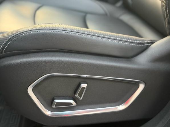 Geely Atlas Pro с пробегом 2024 года, цена 2 390 000 рублей, 2924 км, внедорожник, Автокод Объявления