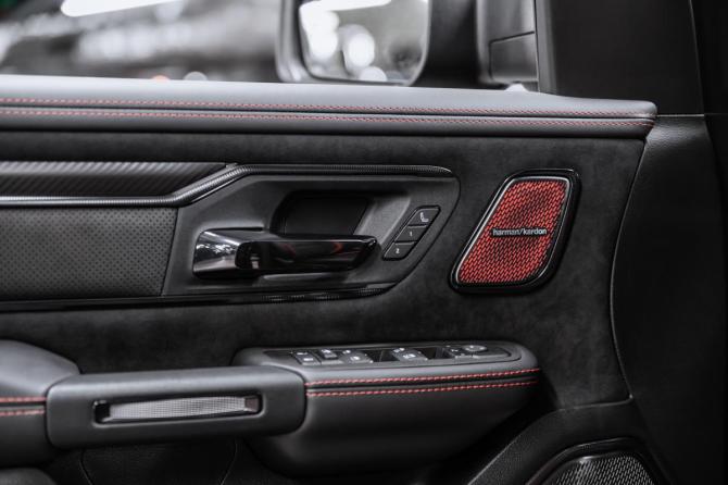 Новый Ram 1500 V Рестайлинг 2025 года, цена 11 115 000 рублей, пикап, Автокод Объявления