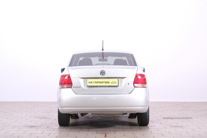 Volkswagen Polo V с пробегом 2013 года, цена 919 000 рублей, 208000 км, седан, Автокод Объявления