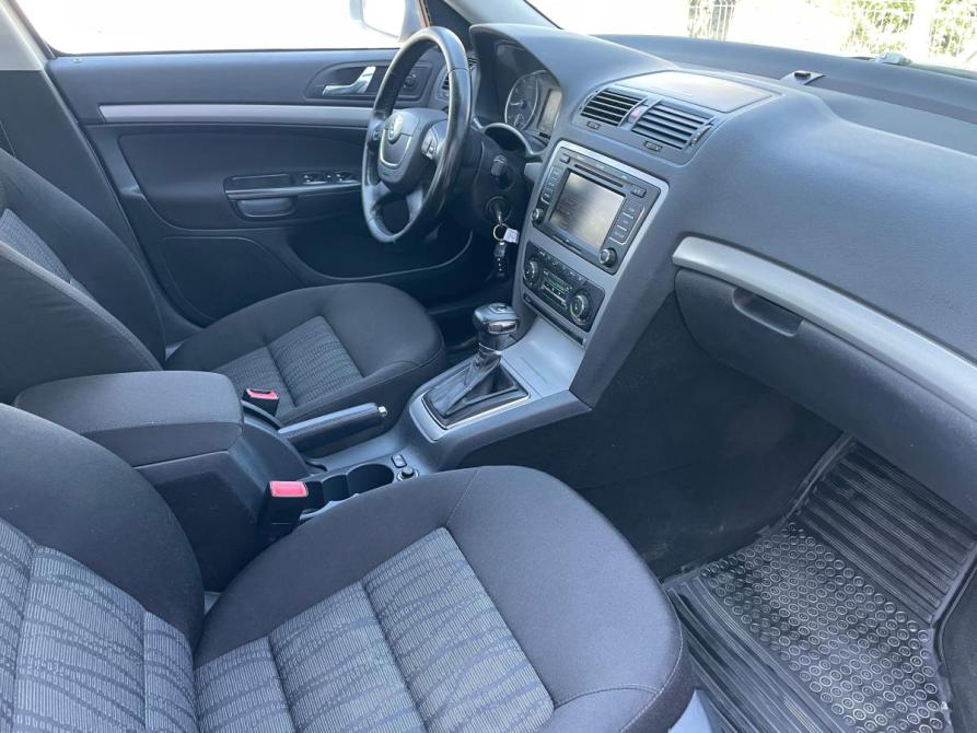 Skoda Octavia II (A5) Рестайлинг Вологда  - изображение 14