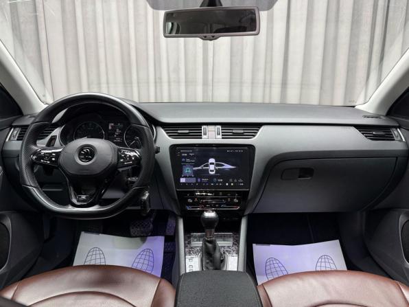Skoda Octavia III (A7) с пробегом 2015 года, цена 1 399 000 рублей, 223000 км, лифтбек, Автокод Объявления