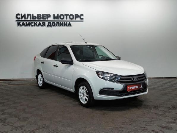 Lada (ВАЗ) Granta I Рестайлинг с пробегом 2021 года, цена 685 000 рублей, 64000 км, хэтчбек, Автокод Объявления