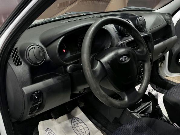Lada (ВАЗ) Granta I с пробегом 2014 года, цена 330 000 рублей, 165000 км, седан, Автокод Объявления