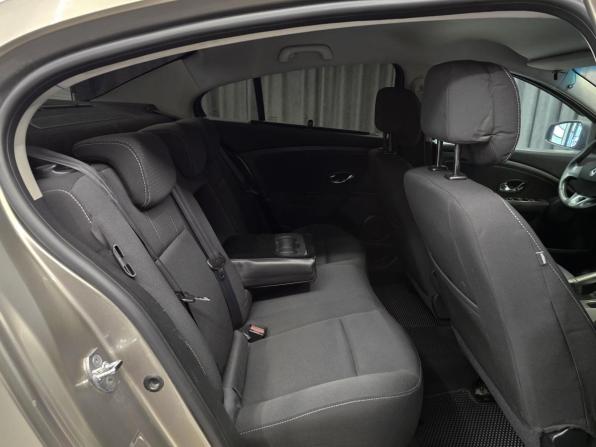 Renault Fluence I с пробегом 2012 года, цена 669 000 рублей, 198000 км, седан, Автокод Объявления