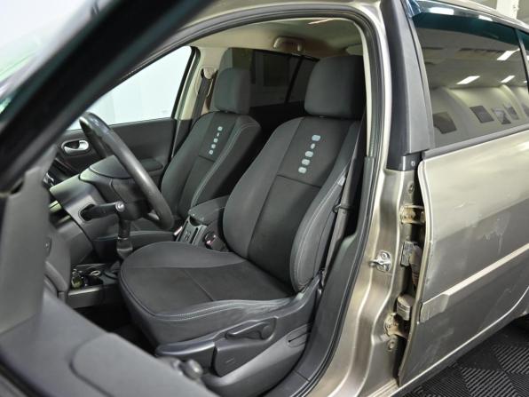 Renault Megane II Рестайлинг с пробегом 2008 года, цена 329 000 рублей, 175000 км, седан, Автокод Объявления