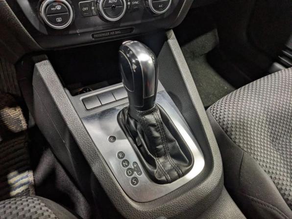 Volkswagen Jetta VI с пробегом 2012 года, цена 890 000 рублей, 219000 км, седан, Автокод Объявления
