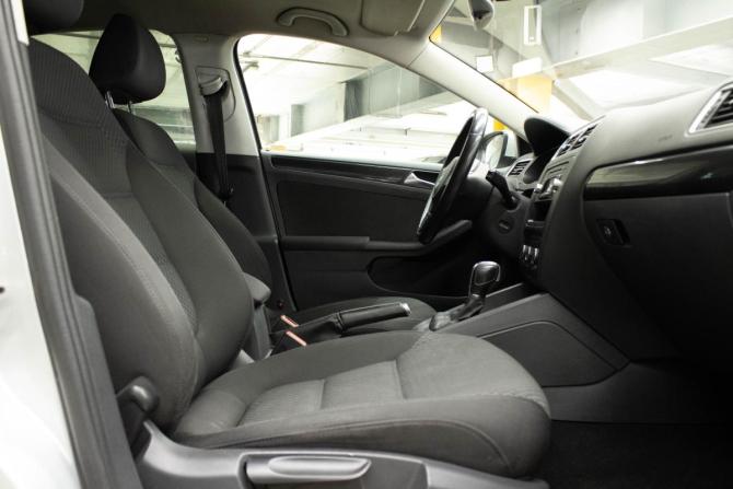 Volkswagen Jetta VI с пробегом 2011 года, цена 959 000 рублей, 186631 км, седан, Автокод Объявления
