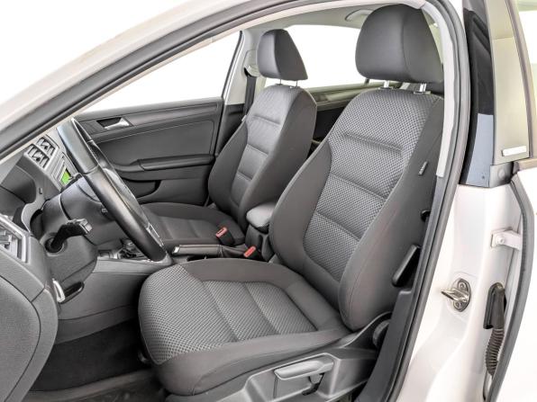 Volkswagen Jetta VI с пробегом 2014 года, цена 1 450 000 рублей, 19372 км, седан, Автокод Объявления