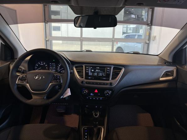 Hyundai Solaris II с пробегом 2019 года, цена 1 185 000 рублей, 195321 км, седан, Автокод Объявления