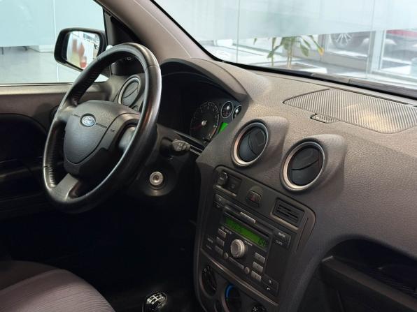 Ford Fusion I Рестайлинг с пробегом 2008 года, цена 497 000 рублей, 191336 км, хэтчбек, Автокод Объявления