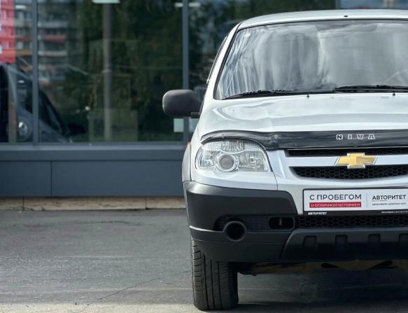 Chevrolet Niva I Рестайлинг с пробегом 2010 года, цена 389 000 рублей, 154883 км, внедорожник, Автокод Объявления