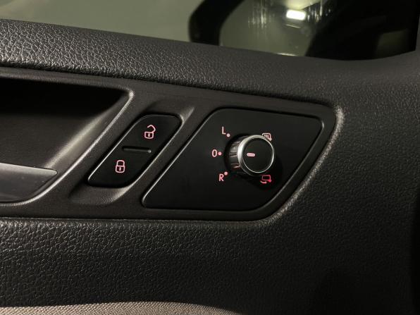 Volkswagen Jetta VI с пробегом 2012 года, цена 900 000 рублей, 260000 км, седан, Автокод Объявления