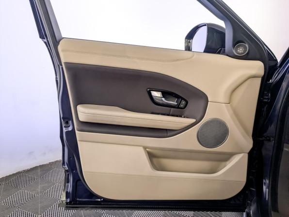 Land Rover Range Rover Evoque I Рестайлинг с пробегом 2016 года, цена 2 500 000 рублей, 110628 км, внедорожник, Автокод Объявления