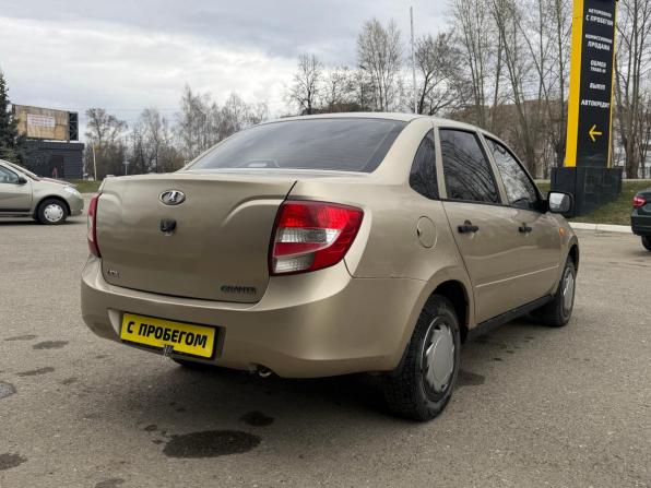 Lada (ВАЗ) Granta I с пробегом 2012 года, цена 260 000 рублей, 196477 км, седан, Автокод Объявления