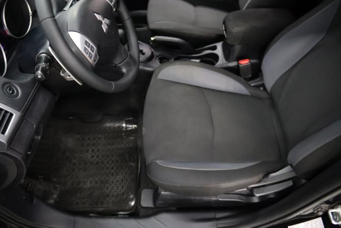 Mitsubishi Outlander II Рестайлинг с пробегом 2010 года, цена 895 170 рублей, 280565 км, внедорожник, Автокод Объявления