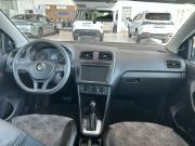 Volkswagen Polo V Рестайлинг Екатеринбург  - изображение 40