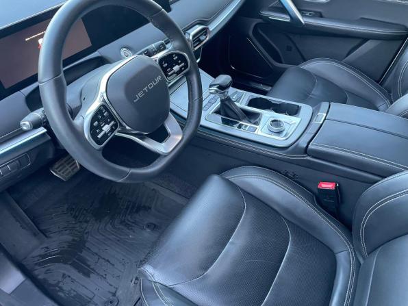 JETOUR X70+ I Рестайлинг с пробегом 2024 года, цена 2 291 000 рублей, 24768 км, внедорожник, Автокод Объявления