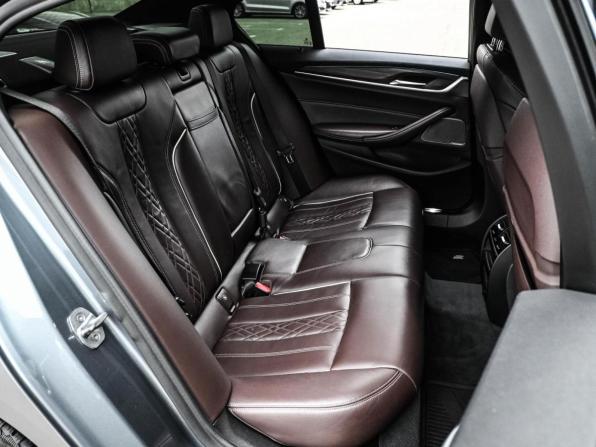 BMW 5 серии VII (G30/G31/G38) с пробегом 2018 года, цена 4 599 000 рублей, 137366 км, седан, Автокод Объявления