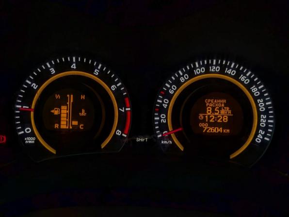 Toyota Auris I Рестайлинг с пробегом 2010 года, цена 1 200 000 рублей, 72602 км, хэтчбек, Автокод Объявления
