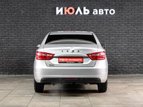 Lada (ВАЗ) Vesta I с пробегом 2019 года, цена 900 000 рублей, 181998 км, седан, Автокод Объявления