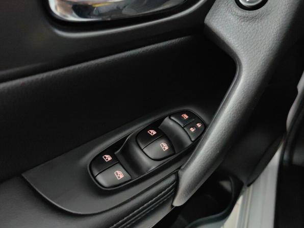 Nissan Qashqai II Рестайлинг с пробегом 2019 года, цена 1 930 000 рублей, 139255 км, внедорожник, Автокод Объявления