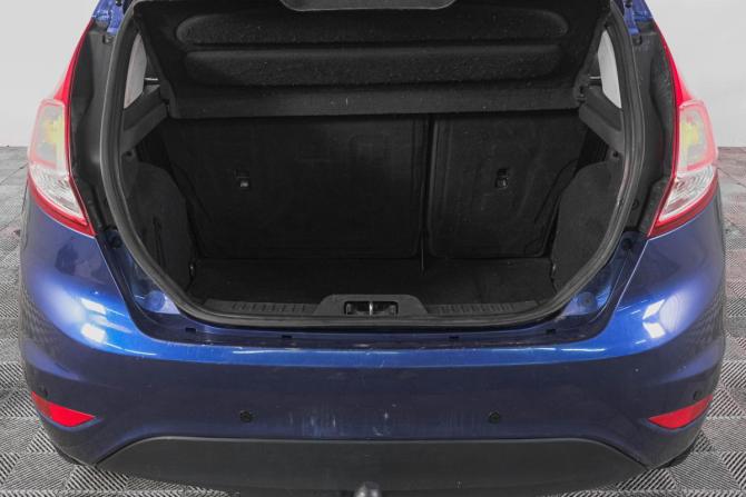 Ford Fiesta Mk6 Рестайлинг с пробегом 2016 года, цена 669 000 рублей, 211000 км, хэтчбек, Автокод Объявления