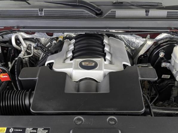 Cadillac Escalade IV с пробегом 2016 года, цена 4 300 000 рублей, 88981 км, внедорожник, Автокод Объявления