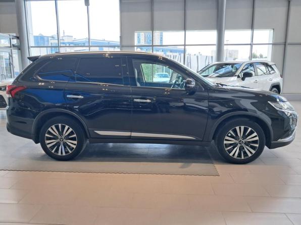 Mitsubishi Outlander III Рестайлинг 3 с пробегом 2019 года, цена 2 435 000 рублей, 99494 км, внедорожник, Автокод Объявления