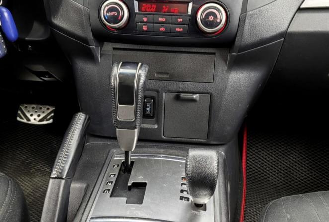 Mitsubishi Pajero IV Рестайлинг 1 с пробегом 2012 года, цена 1 920 000 рублей, 199000 км, внедорожник, Автокод Объявления